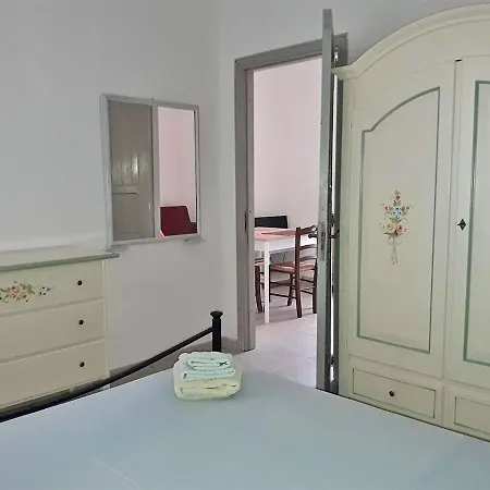 Masseria Scianne * Sant Isidoro (Apulia)