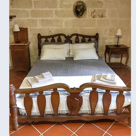 Masseria Scianne * Sant Isidoro (Apulia)