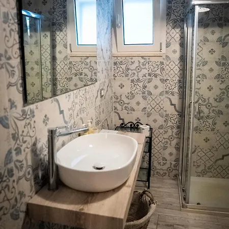 Masseria Scianne Alloggio per agriturismo Sant Isidoro (Apulia)