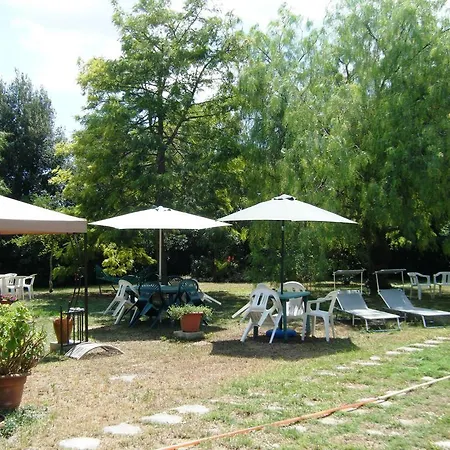 Masseria Scianne Sant Isidoro (Apulia)